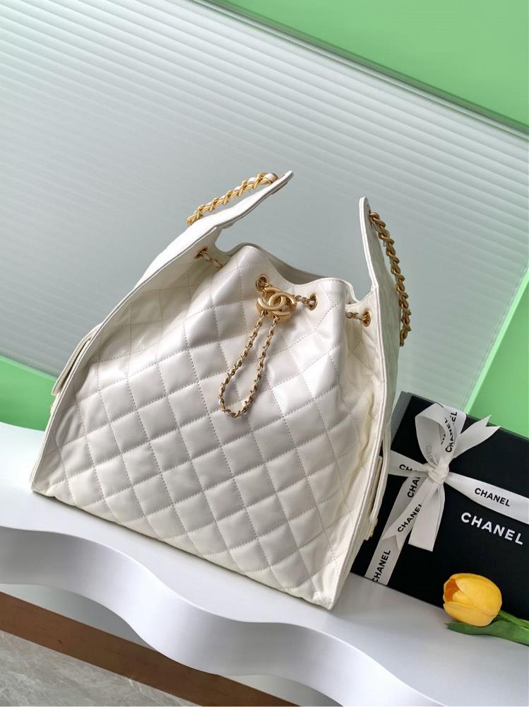 025c cowhide hiphop bagChanel Hobo Underarm Bag Hippie Underarm Bag LargeRetro gold coin button drawstring bucket bag with diamond grid pattern retro