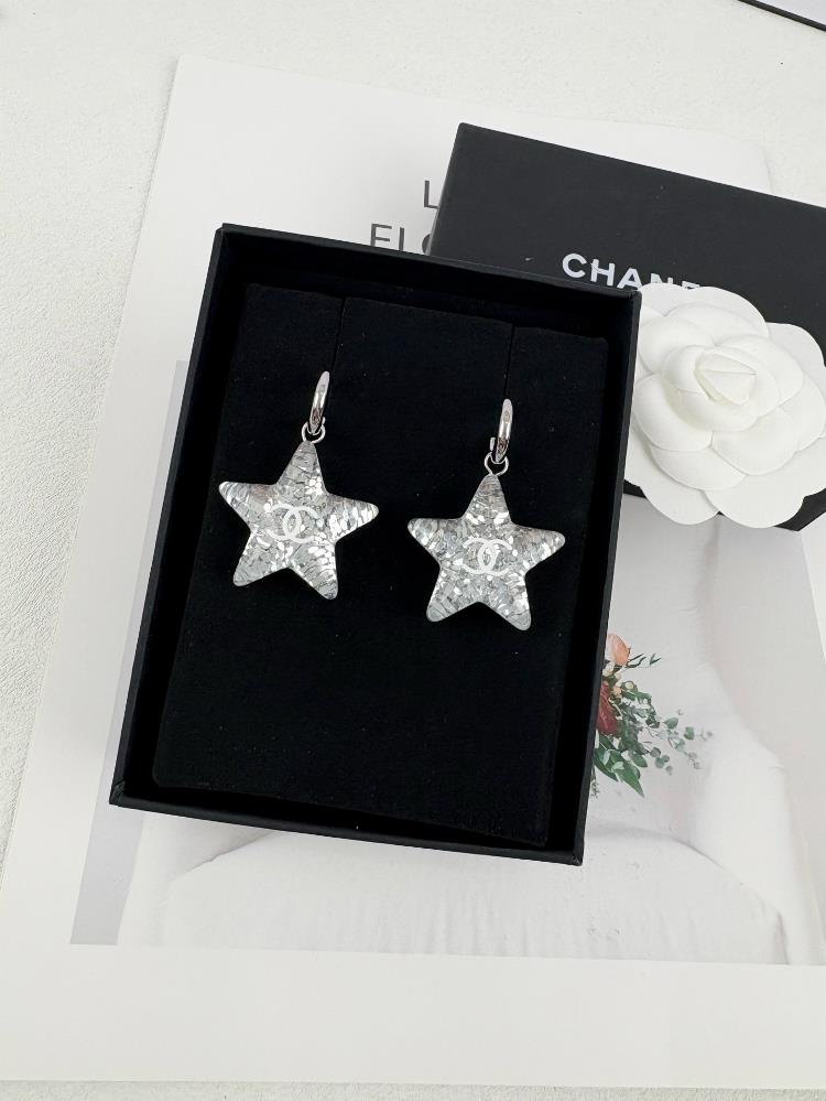 Xiaoxiangs new acrylic pentagonal star glitter ear hook design with highend resin earringstagName  Chanel earringstagId 10953326  profes