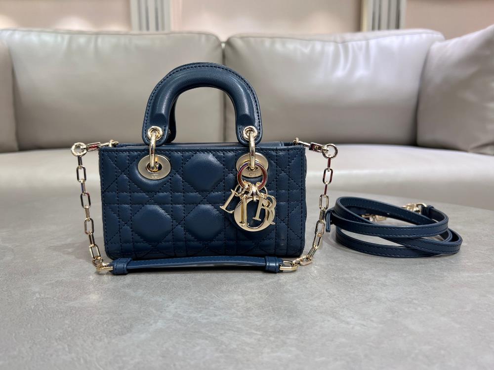 Lady DJoy 165cm Night Sky BlueThe new Lady DJoy handbag embodies Diors profound insight into elegance and beauty Elegant and classic style careful