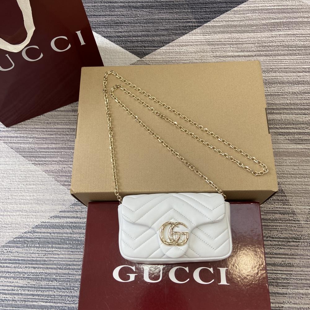 Equipped with a complete set of counter packaging the brands iconic GG Marmont series ingeniously integrates double G shaped accessories and cut cha