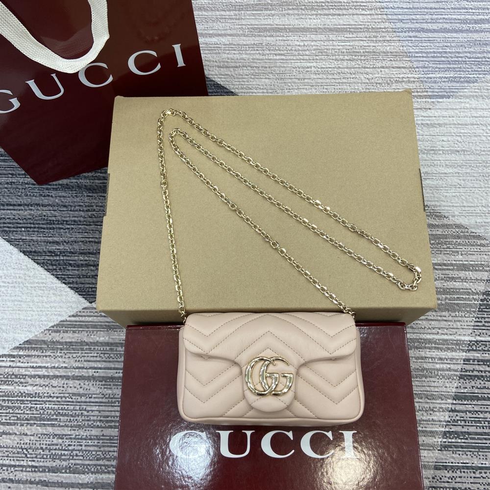Equipped with a complete set of counter packaging the brands iconic GG Marmont series ingeniously integrates double G shaped accessories and cut cha