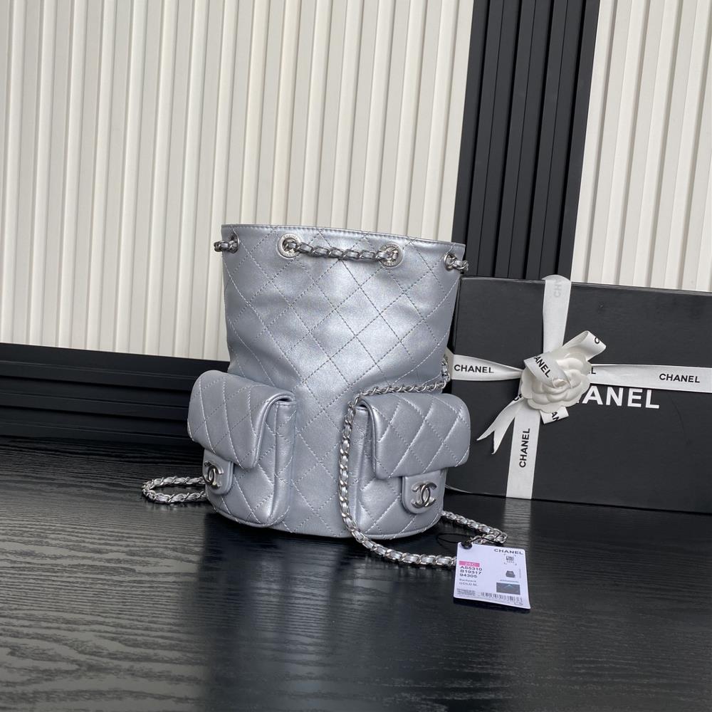 Chanel 25C Early Spring Collection AS5310 Shoulder Bag is a popular item that makes you fall asleep The small sheepskin with drawstring chain details