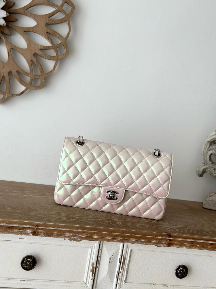 Complete packagingIn stock Chane imported sheepskin full rigid hardwareNew Pearl Apricot Silver Buckle Classic SheepskinTwisting and opening with slid