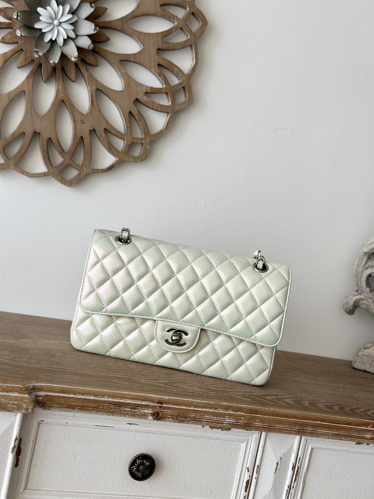 Complete packagingChanels new pearl CF chain flip bag in stockClassic pearl new color imported sheepskinTwisting and opening with sliding chain one