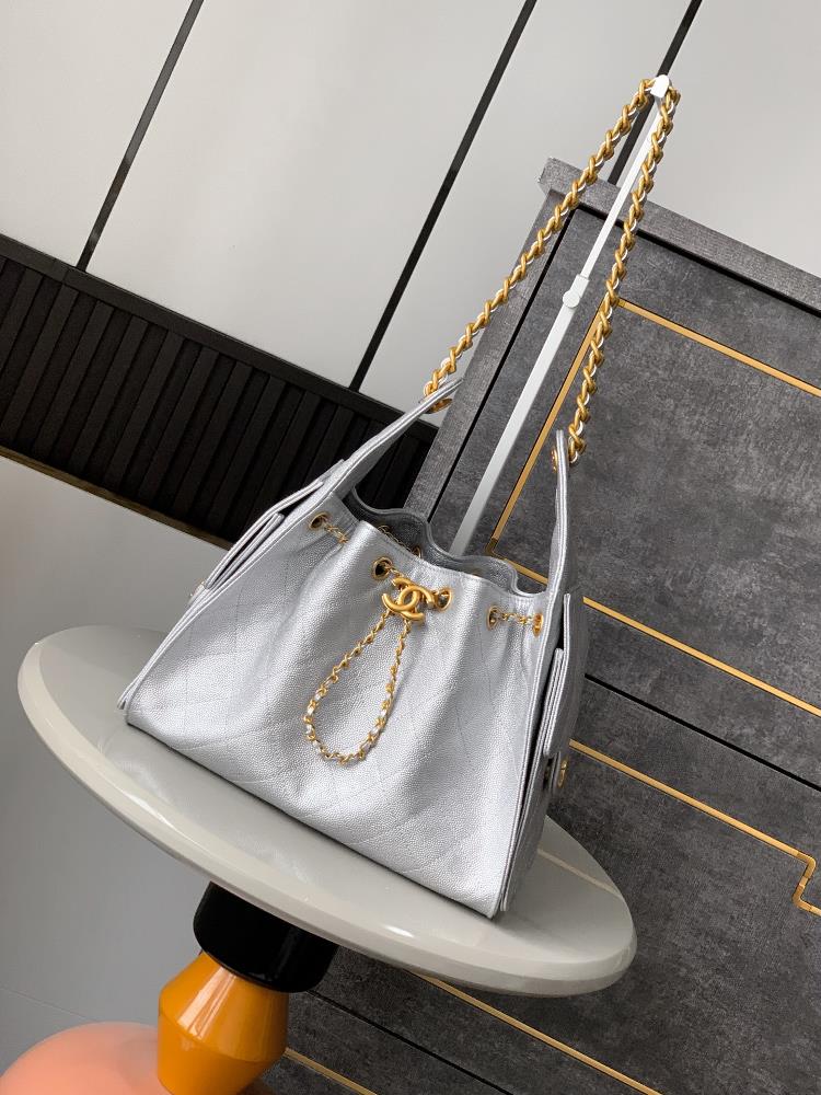 Imported ultra soft caviar cowhide topquality products that are not hard on the market OHANEL 25S drawstring bucket Hobo black small size shipped