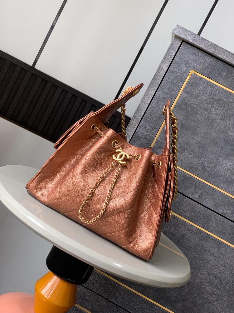 Golden Penang 25A imported ultra soft caviar cowhide not the top quality hard on the market shipped out now OHANEL 25A drawstring bucket Hobo black