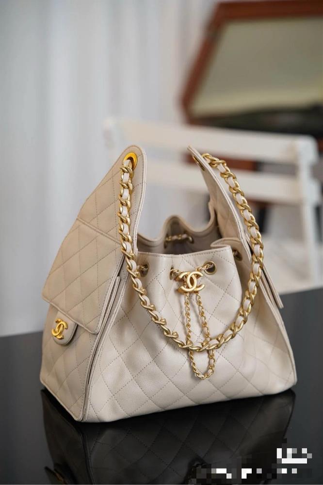 Milk tea colored imported super soft caviar cowhide not the top quality hard goods on the market OHANEL 25S drawstring bucket Hobo black small size