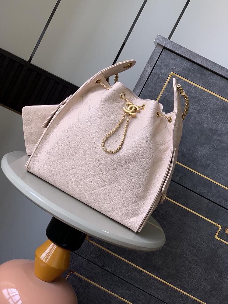 Light apricot colored 40cm large size shipped imported ultra soft caviar cowhide not the top quality hard on the market shipped OHANEL 25S drawstri