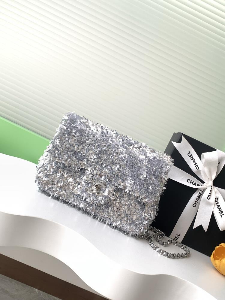 25s CF Super Flash Silver Grey sequin bead filter for autumn and winter SO BLACK explosive street super cool physical product is simply stunning sup