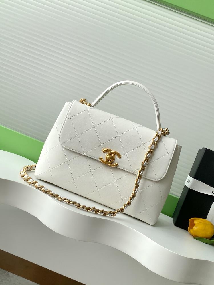 The 25S black gold briefcase is too handsome It is full of retro college style one shoulder and cross body It has a different aura It is very sui