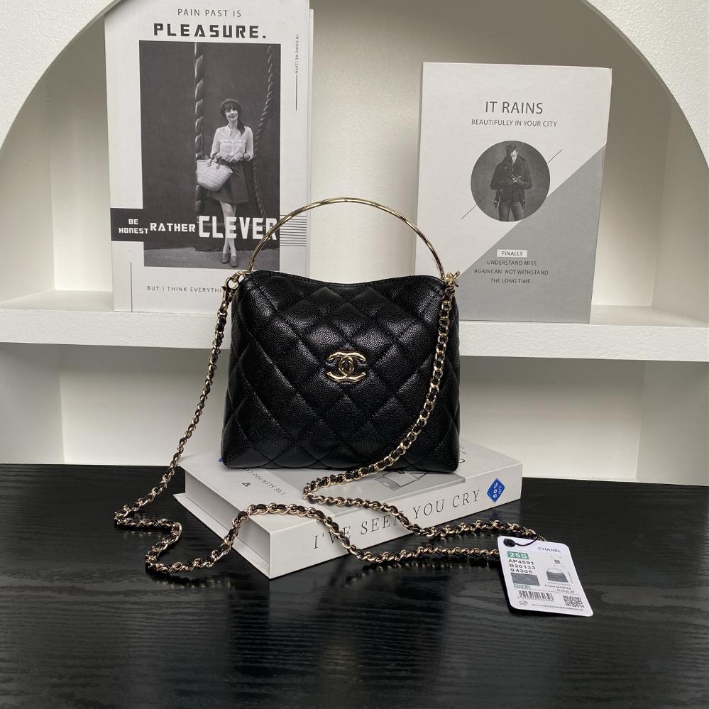 4591Chanel 25S Limited Edition Coco Crush Handle Lunch Box Pack AP4591Classic diamond grid pattern paired with soft lychee leather handle and double C