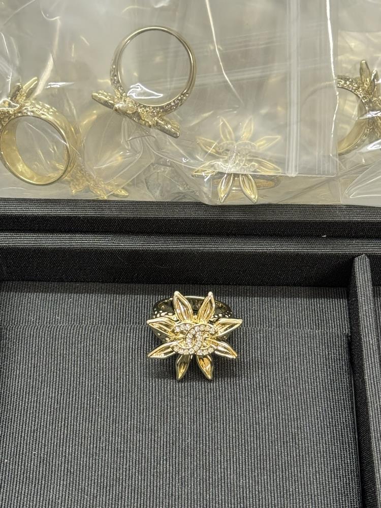 Xiaoxiangs new sunflower gold ring678 in three sizesTagName  Chanel Ring tagId 9542315  professional luxury fashion brand agency busines