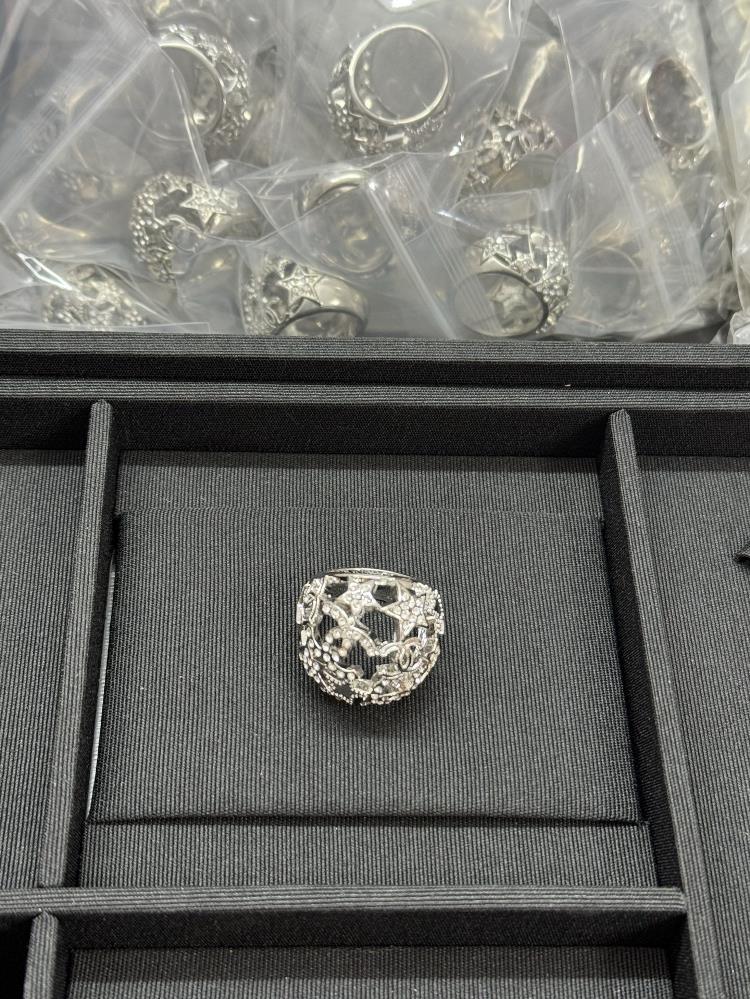 Xiaoxiangs new pentagram double C hollow ringThere is only one size one size fits all around size 7TagName  Chanel Ring tagId 9542315