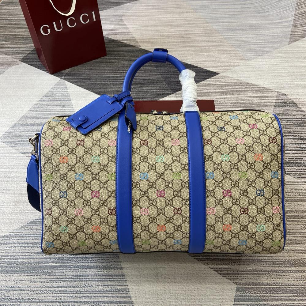 The new travel bag is one of the 2025 early autumn series This bag is made of GG letter interwoven pattern coated fabric adorned with multi colored