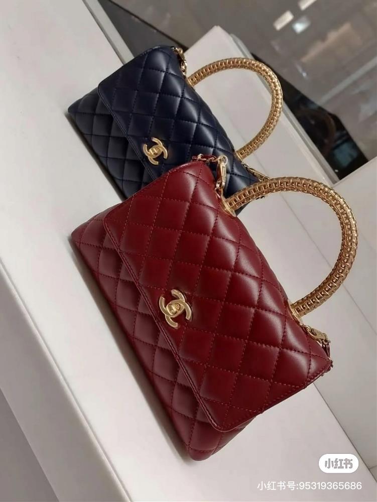 Available in three sizes in burgundy OHANEL 25A gold diamond hollowed out handle is a classic and fashionable collection and a hot selling item is c