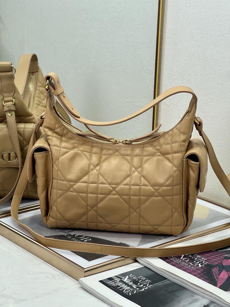Medium return goodsDDream Mini Handbag 24x14x9cm  professional luxury fashion brand agency businessIf you have wholesale or retail intentions pleas
