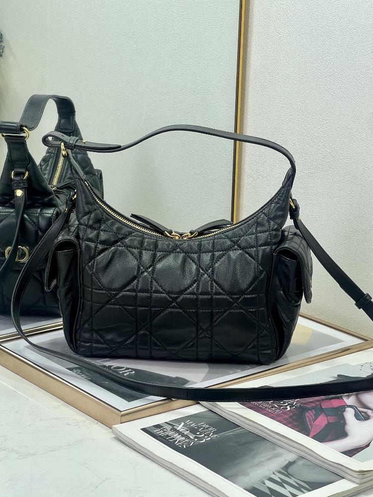 Medium return goodsDDream Mini Handbag 24x14x9cm  professional luxury fashion brand agency businessIf you have wholesale or retail intentions pleas