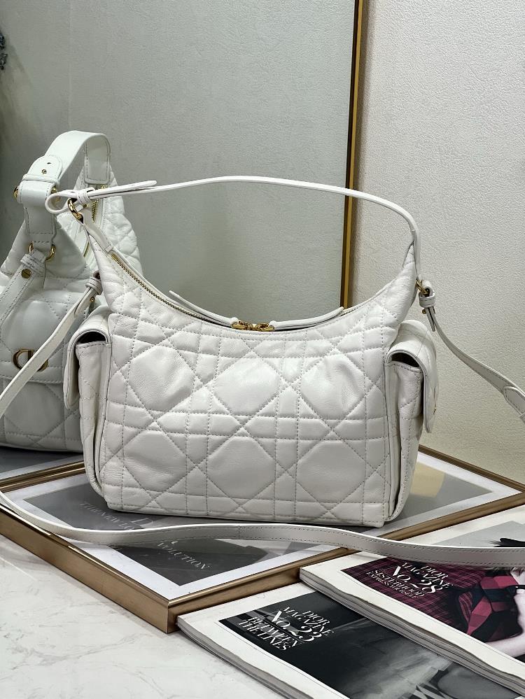 Medium return goodsDDream Mini Handbag 24x14x9cm  professional luxury fashion brand agency businessIf you have wholesale or retail intentions pleas