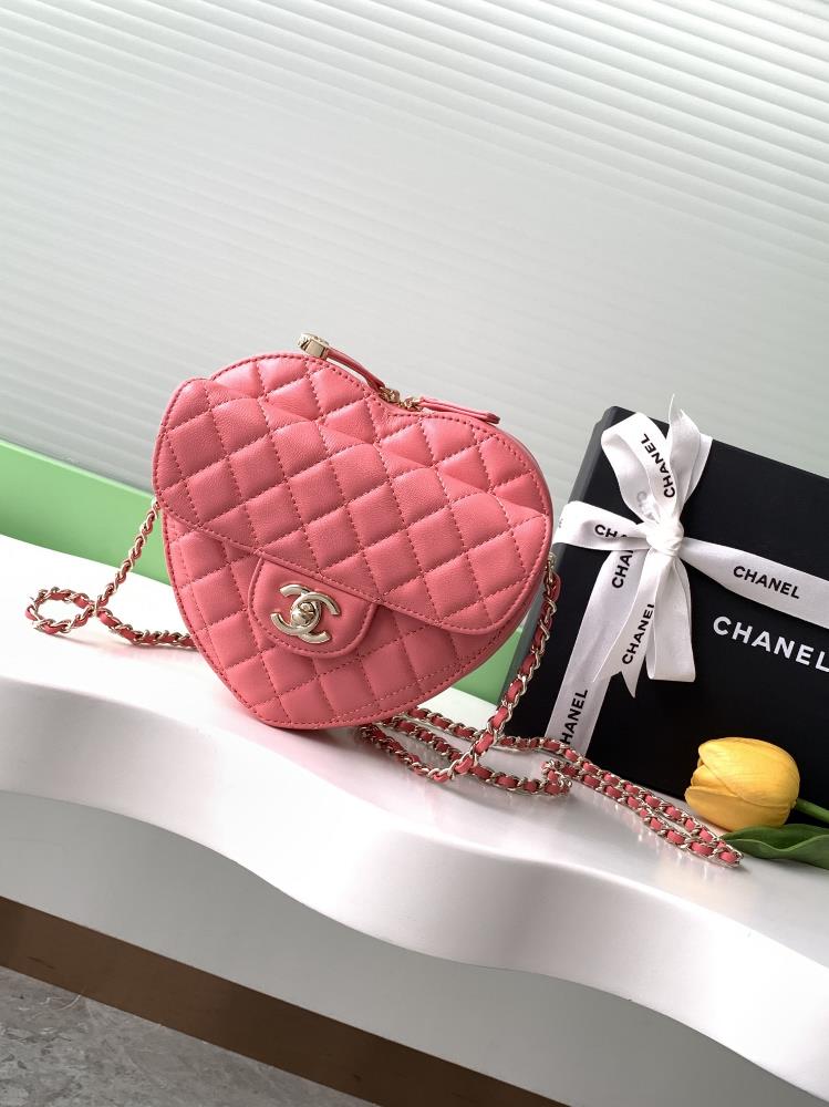 22cc SpringSummer Love Series HappyThe heartshaped style is really super beautiful Even if its a VIP its hard to buy at the counter Tears have