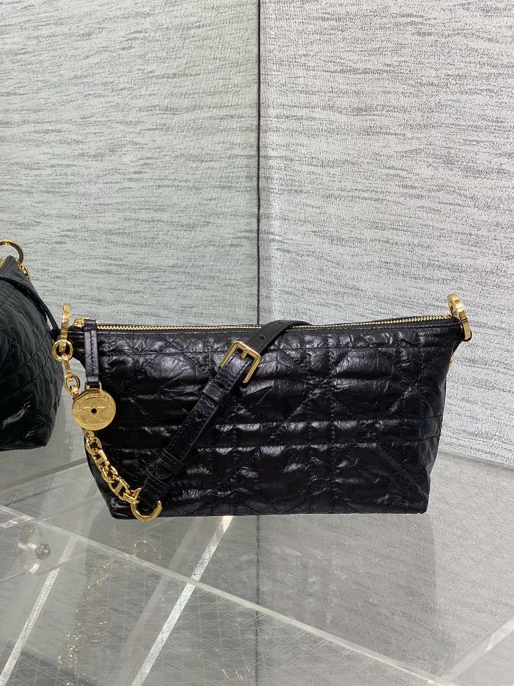 Original factory leather in stockHobo star Chain Handbag Series Upgraded Lunch Box Bag Practical Design Equipped with Adjustable Long Shoulder Stra