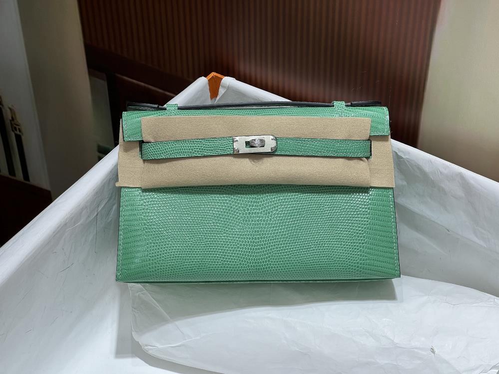 Kelly Generation 22CM Silver Buckle Emperor GreenSpot supply of hcp imported lizard skin topgrade hand sewn complete set of handmade nails  profes