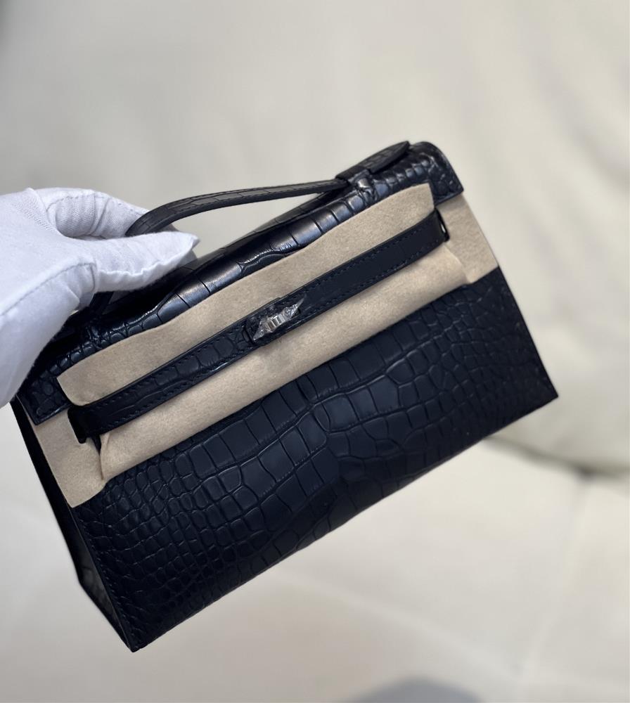 Kellys first generation black silver matte finish in stock in the Americas  professional luxury fashion brand agency businessIf you have wholesale