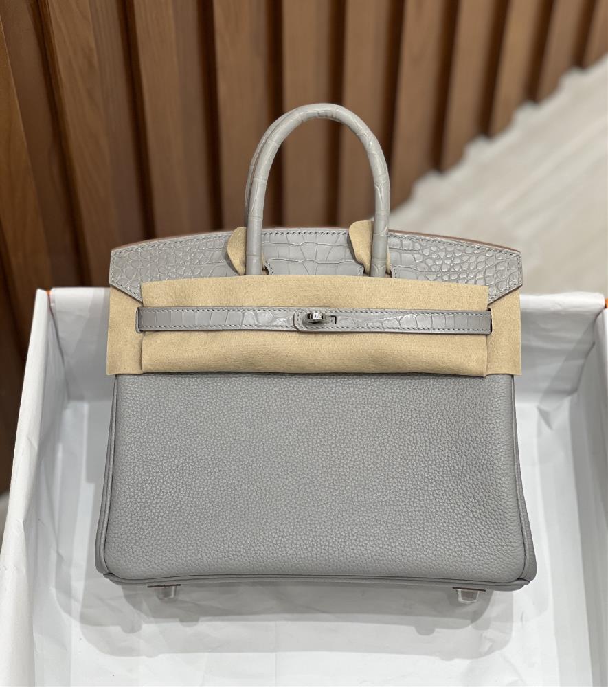 Birkin25 Pearl Grey Touch is a new product that looks very beautiful  professional luxury fashion brand agency businessIf you have wholesale or reta
