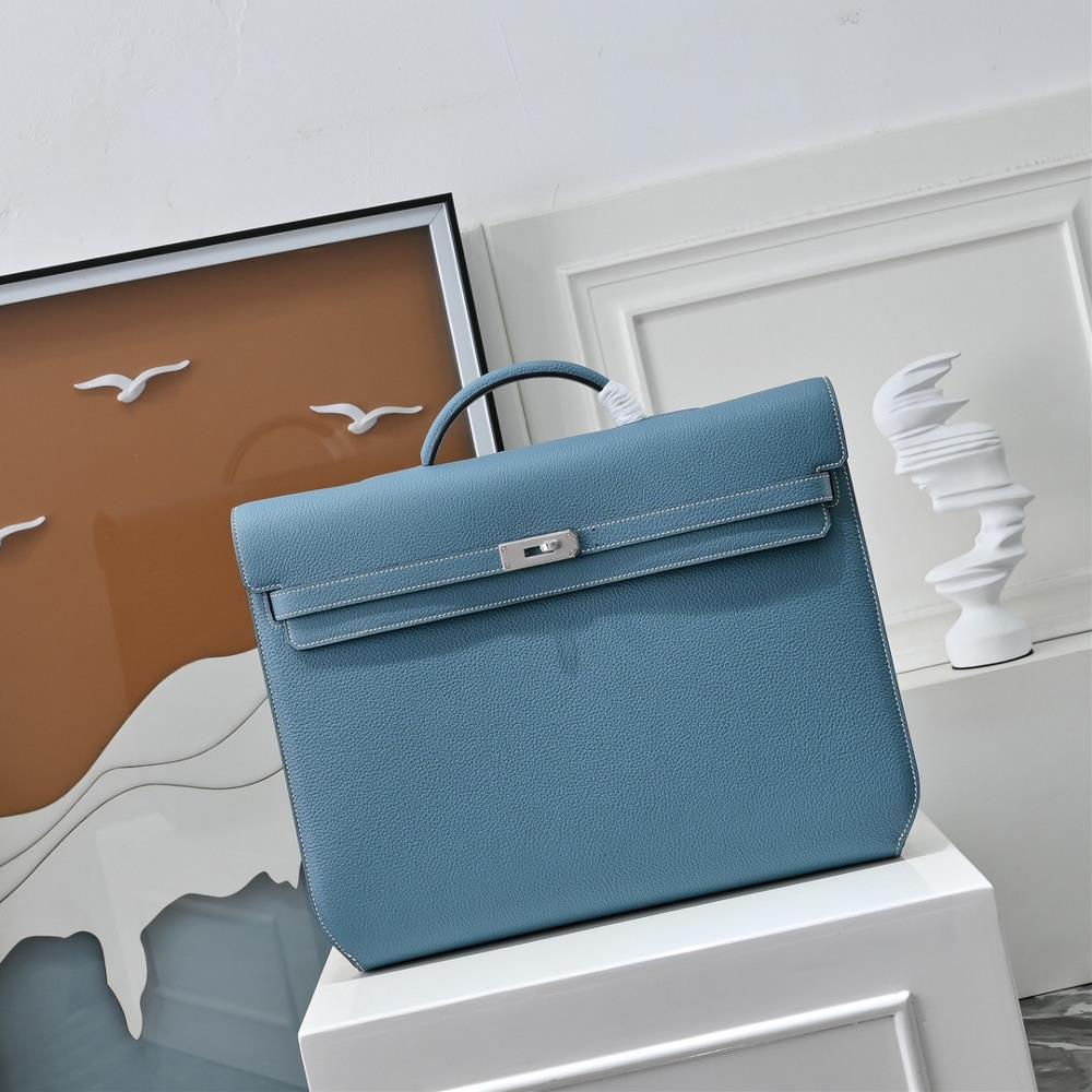 Kelly depeches Togo calf leather business handbag with main compartment for storageBack crotch zipper inner pocketHandheld size 36x29x5  professional
