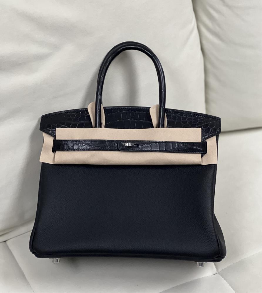 Birkin30 Black Silver Touch New Product  professional luxury fashion brand agency businessIf you have wholesale or retail intentions please contact