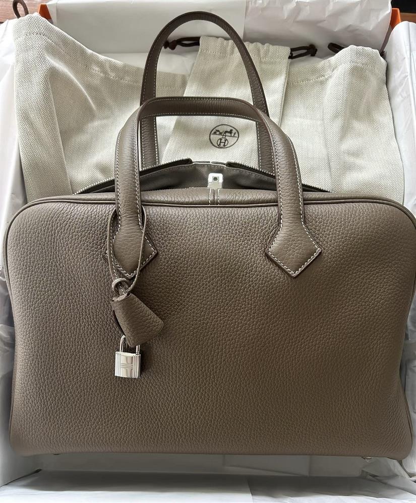 Hermes Victoria 35 Elephant Grey TC Silver Buckle understated luxury  professional luxury fashion brand agency businessIf you have wholesale or ret