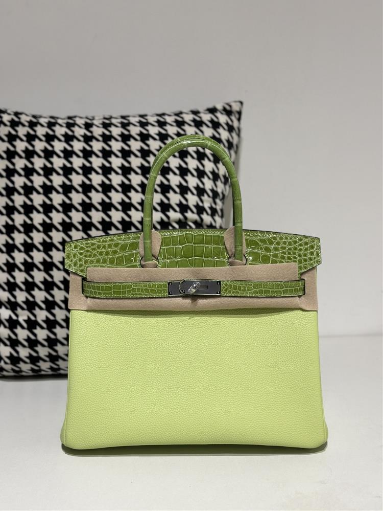 Platinum 30Touch alligator paired with Togo cowhide tender bud yellow silver buckle  professional luxury fashion brand agency businessIf you have w