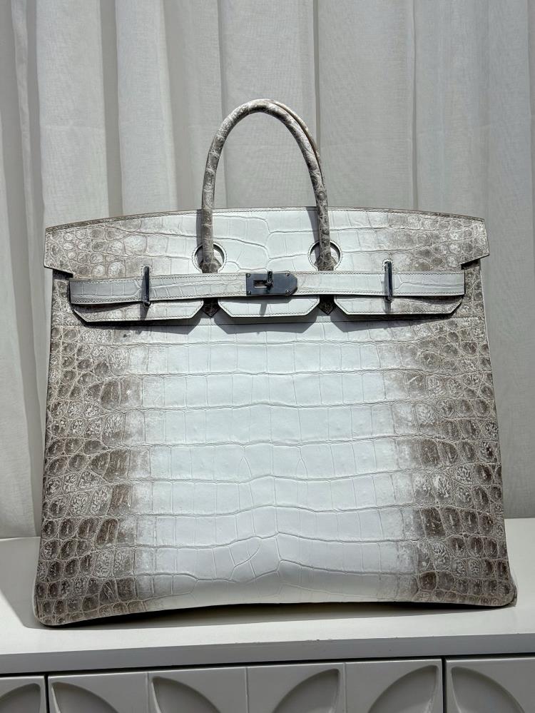 Hac50 Big Mac boxing champion imported from Singapore factory Nile Himalaya WhiteTraveling with a travel bag is definitely a refreshing breeze among