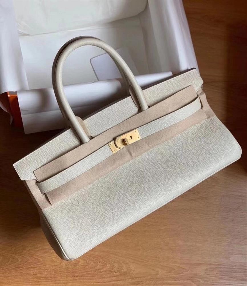 Shoulder Birkin 42cm Togo Milk Shake Platinum Buckle Handmade with Wax Thread This is a popular item from H family in the past two years with a str
