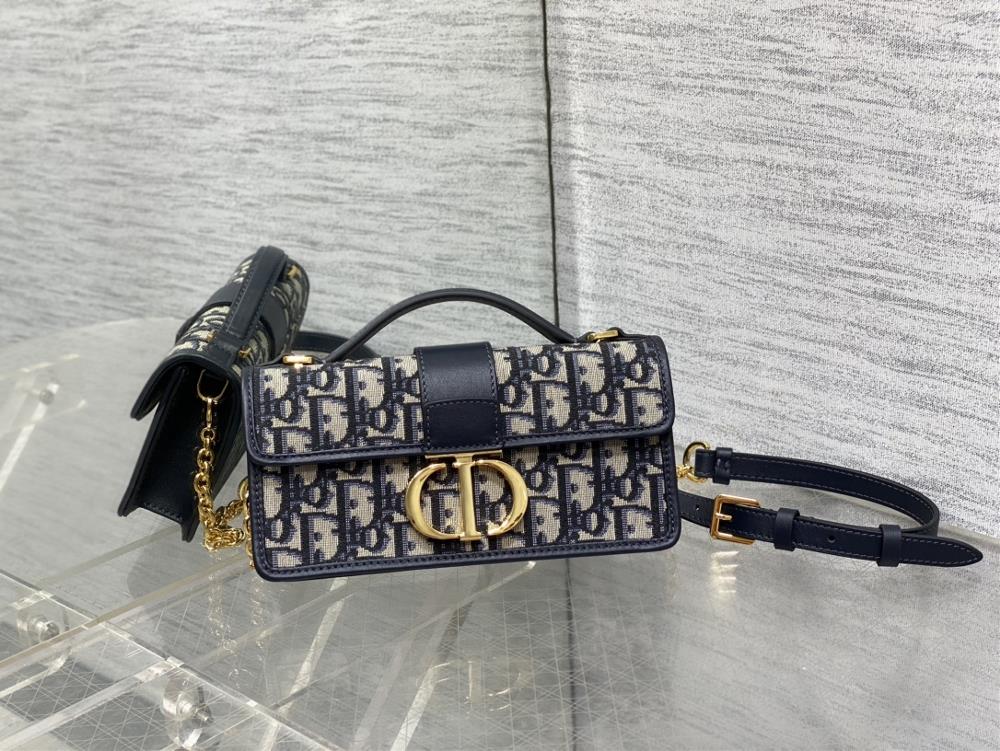 spotMiss Montaigne mini Montaigne woc super stylish online appearance classic Oblique floral fabric iconic gold logo letter buckle retro and fash