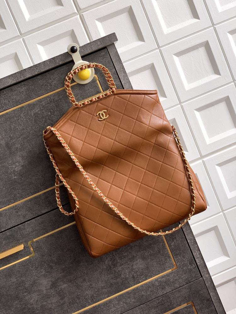 0 Large leather caramel color soft and delicate handle Hobei Hobei and Hobei are available in three sizes large medium and small 5 colors Cran apr
