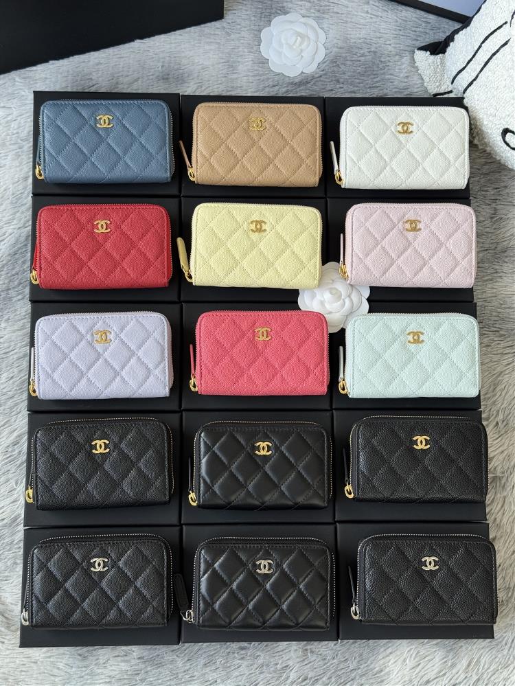Finally arrivedCollection No 3686Fifteen colorsChanel 25C Zipper Bag Large EditionZipper