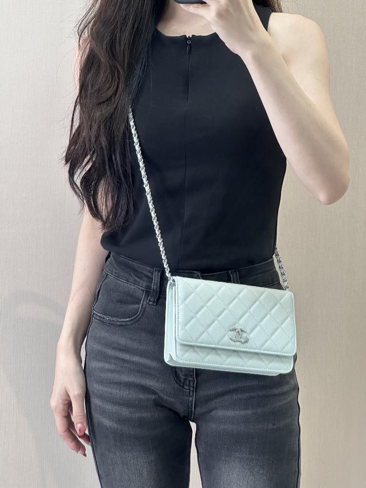 3723 blue upper body  professional luxury fashion brand agency businessIf you have wholesale or retail intentions please contact online customer se