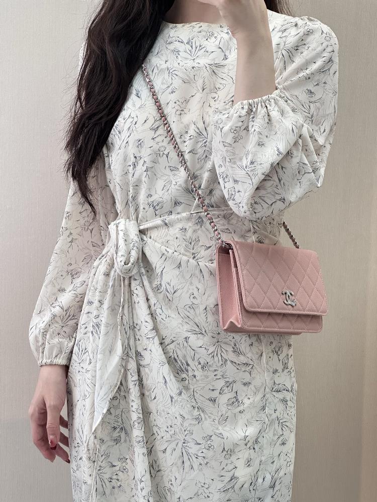 3723 pink upper body  professional luxury fashion brand agency businessIf you have wholesale or retail intentions please contact online customer se