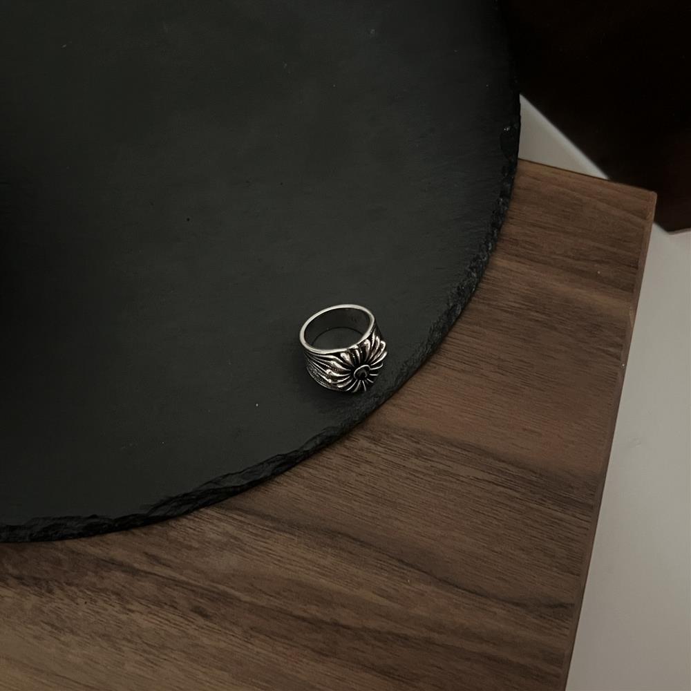 new arrivalsGucci 925 sterling silver interlocking double G heart ringWidth 20mmSize 14 16 18 20 22 24TagName  Gucci Ring tagId 10722586