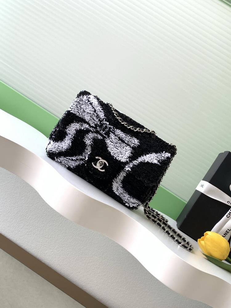 Chanel CF Super Shining Beads SO BLACK Street Explosion Cool Real Goods are simply stunning one of the few popular pearl bags with high costeffectiv