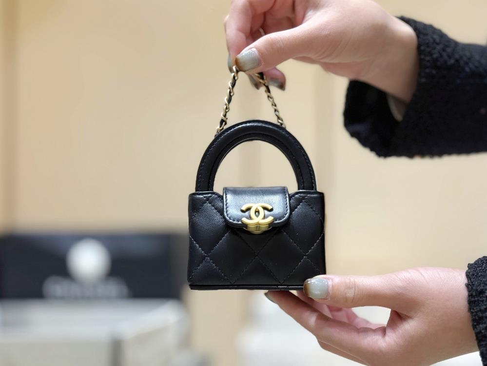 Exclusive Model Top PicturetagId 93353398tagName 4991 professional luxury f