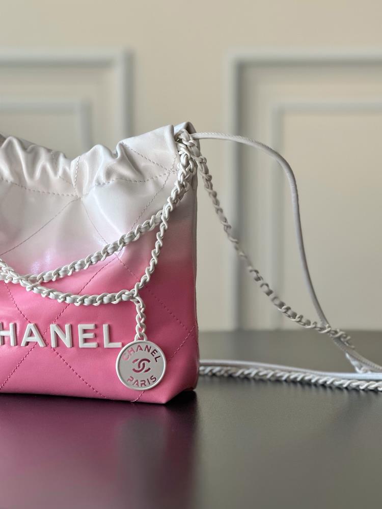 22cc SpringSummer Hot 22 Bag HappyClassic and timeless garbage bagsExclusive original box calf hide strengthThe hottest and most worth buying series