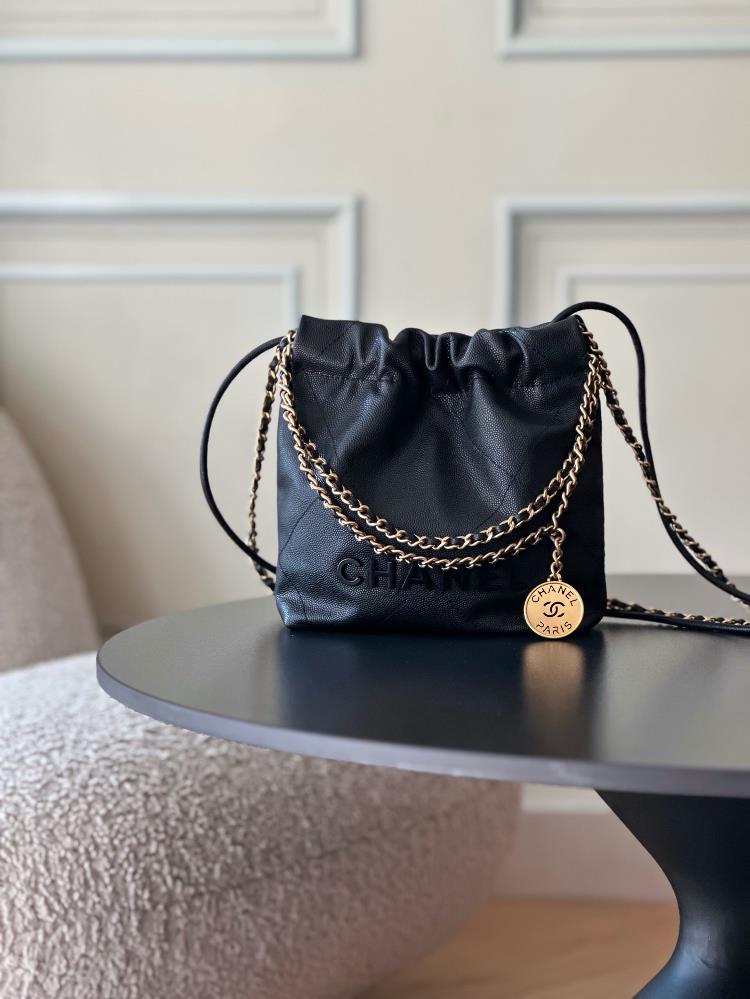 22cc SpringSummer Hot 22 Bag HappyClassic and timeless garbage bagsExclusive original box calf hide strengthThe hottest and most worth buying series