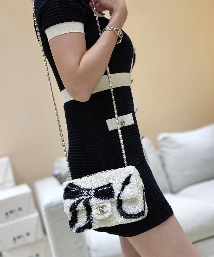 Exclusive Model Top PicturetagId 92186377tagName 4561  professional luxury fashion brand agency businessIf you have wholesale or retail