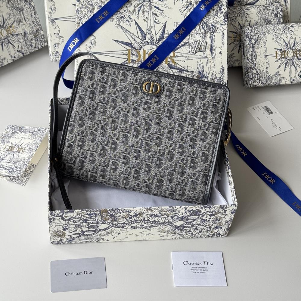 The modification of the Soto7UTZQM928TU3100 Dior handbag is really fragrant Just released