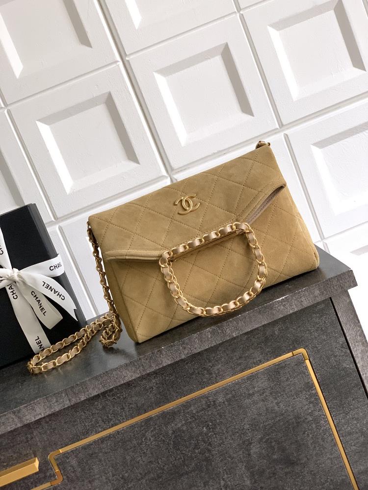 The mini size khaki tire cow leather is soft and delicate The three sizes of Hebe Hebe a