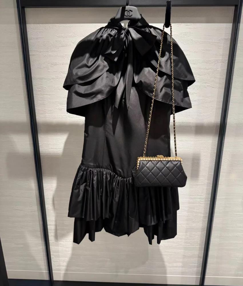 professional luxury fashion brand agency businessIf you have wholesale or retail intentions please contact online customer service there will be