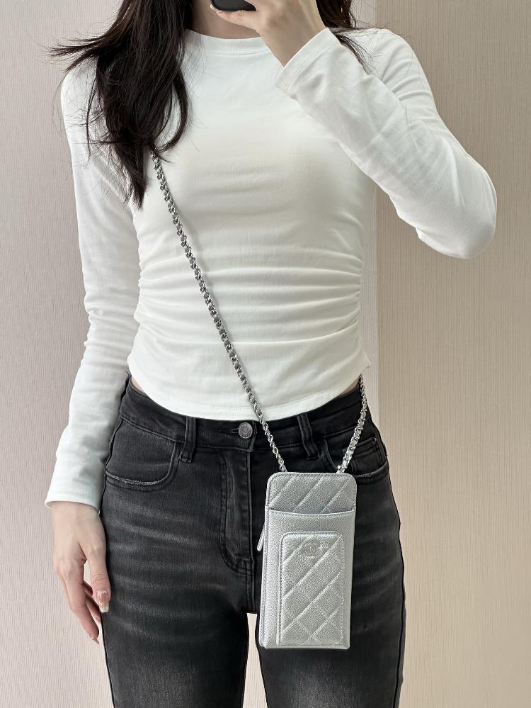 0990 silver upper bodytagId 86491171TagName  Wallet    professional luxury fashion brand agency businessIf you have wholesale or retai