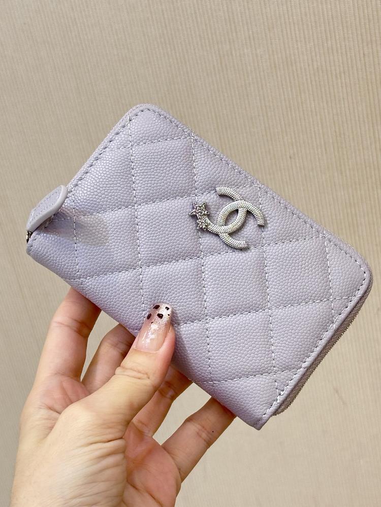 The details inside 4813 are very particular about wallet routing and only specialized machines can achieve this effect Even machines used for making