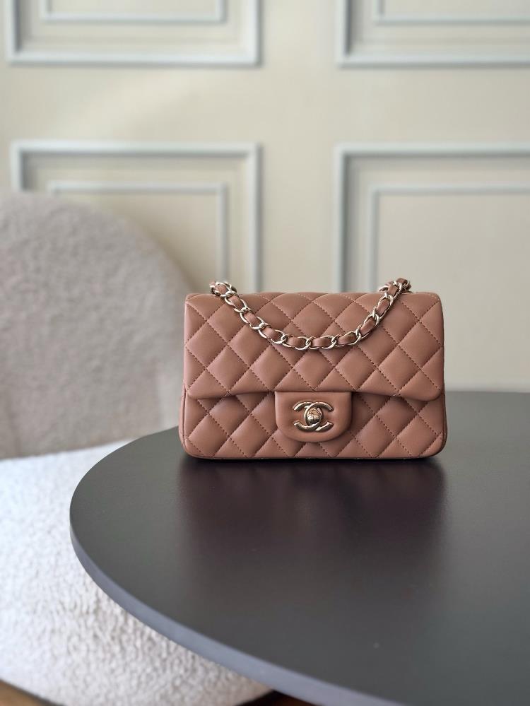 1116 Upgraded VersionFull name Classic Fla0 Mini SheepskinSize 12206cmImported lambskin from Haas leather factory24K electroplated all steel hardware